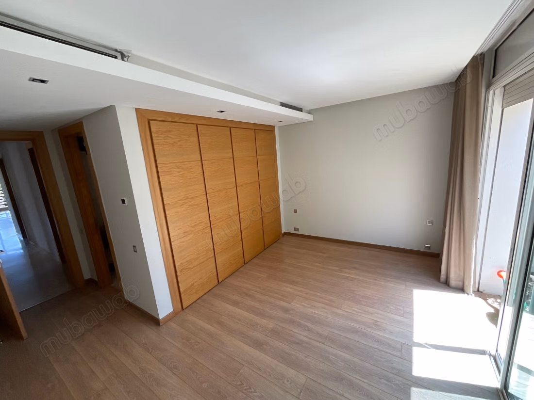 Villa fronte golf città verde