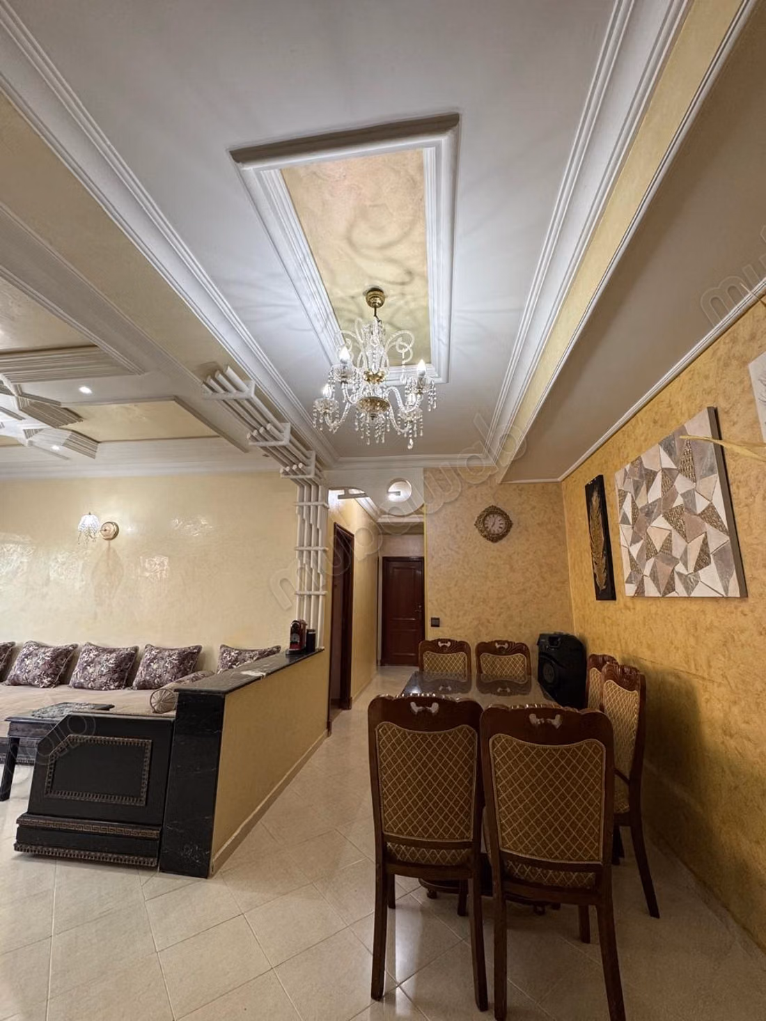 Gran apartamento en venta – Hay El Wifak
