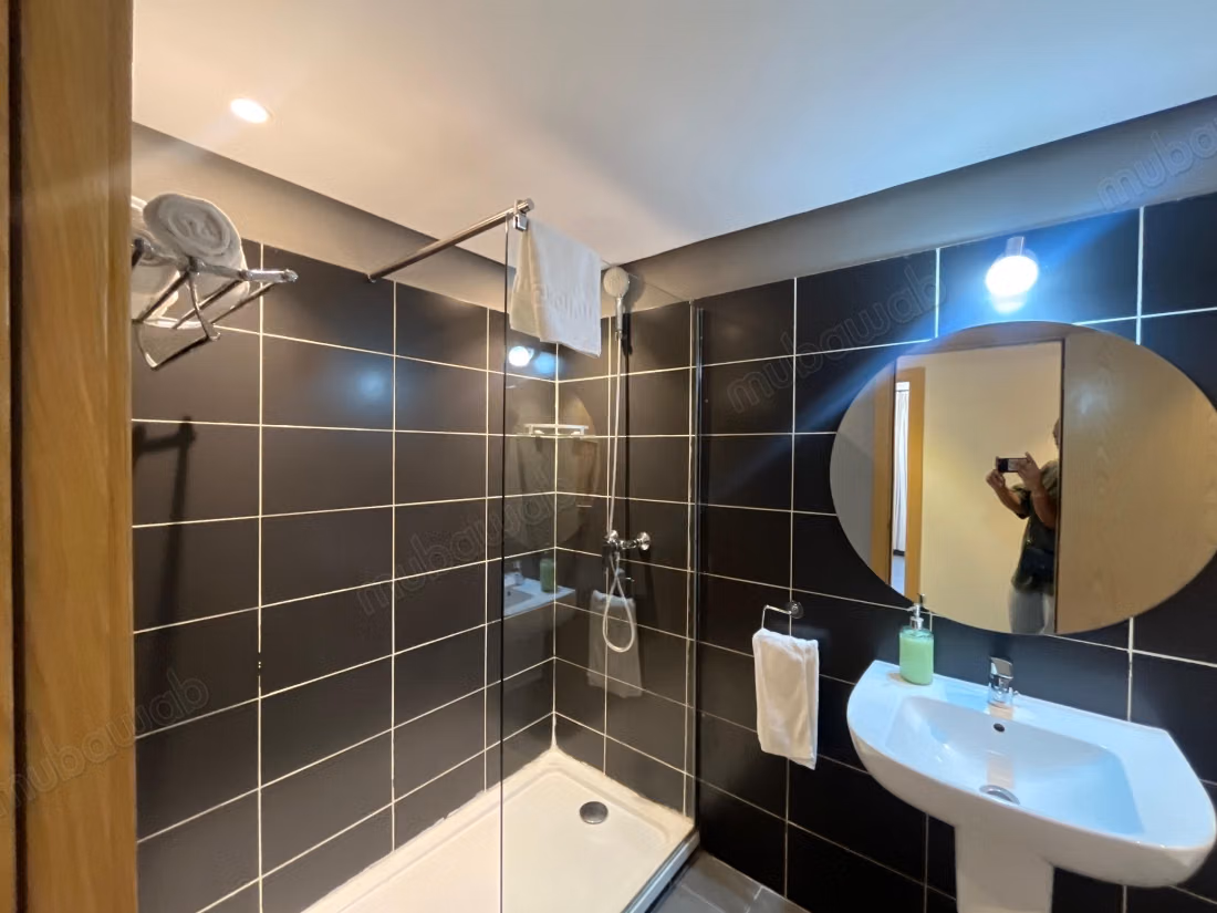 Bel appartement meublé à Hilton
