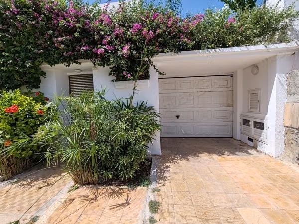 For rent a villa floor, La Marsa