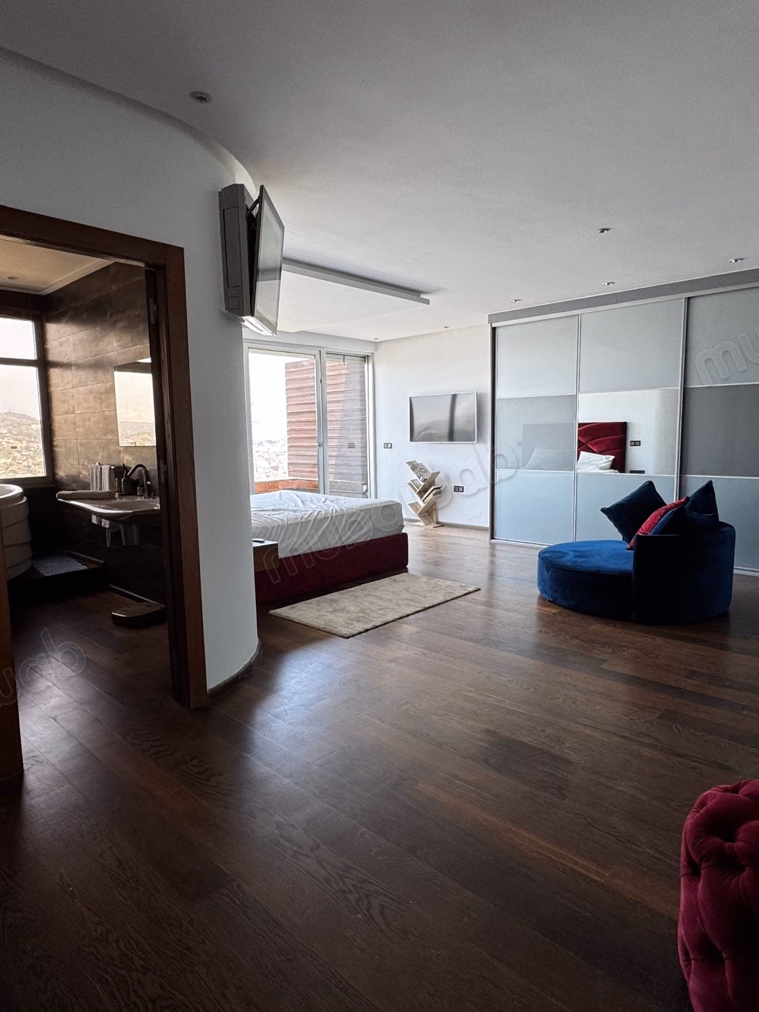 Bel appartement à vendre à Route Nationale Assilah. Surface de 200 m². Meublé — 4