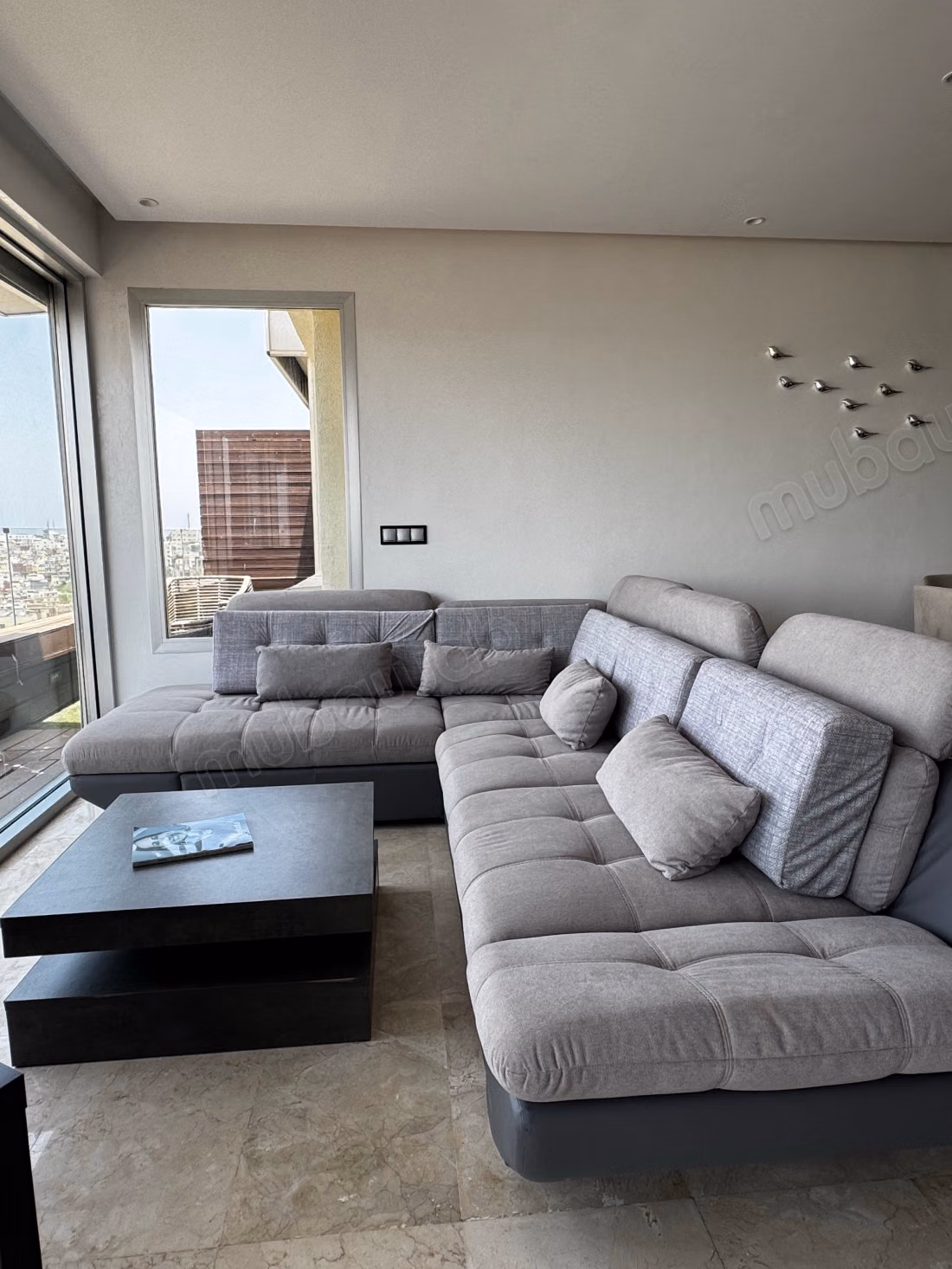 Bel appartement à vendre à Route Nationale Assilah. Surface de 200 m². Meublé — 6