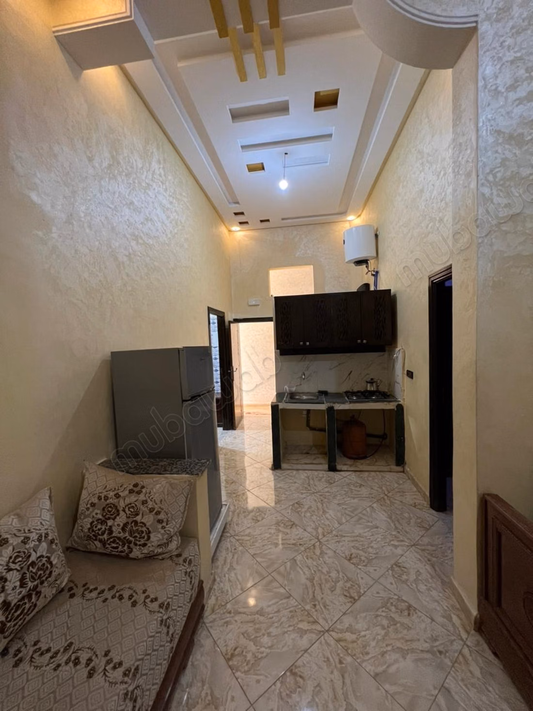 Apartamentos en alquiler en Moulay Yacoub. Área 80 m². Antena parabólica y seguridad.