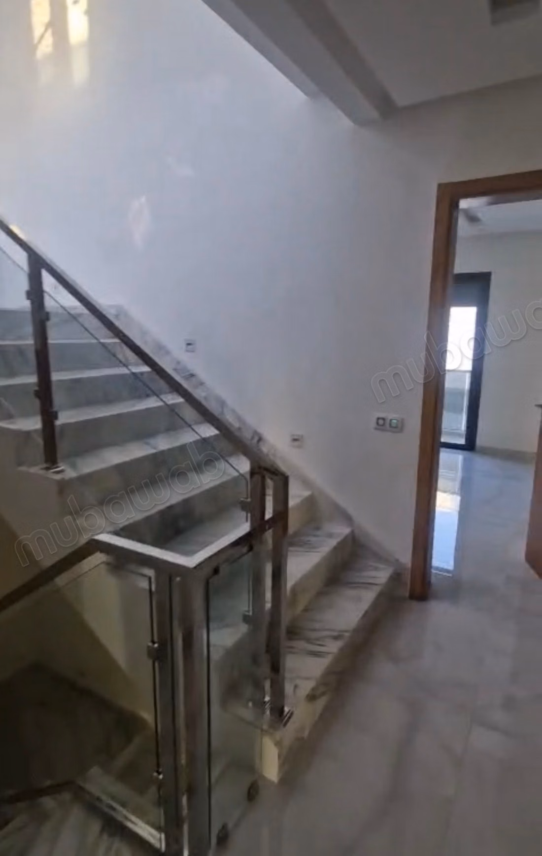 Magnifica villa in affitto a Harhoura. 5 camere. Arredata