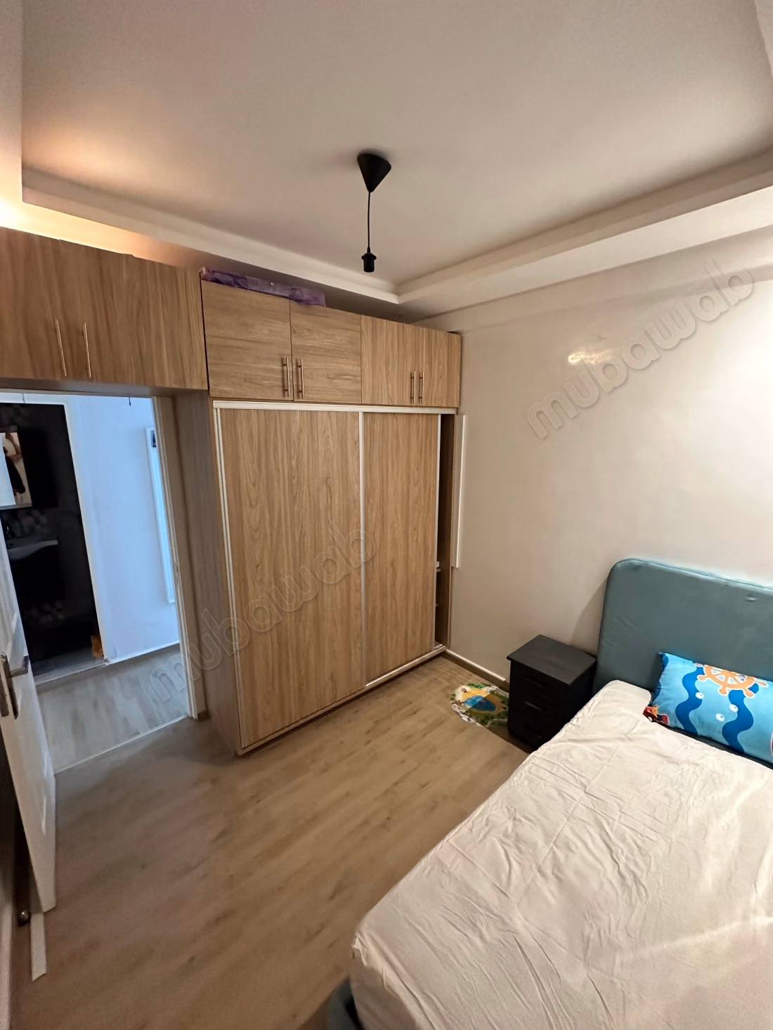 Louez cet appartement à Hay Mabrouka. 
2 chambres agréables. 
Téléviseur