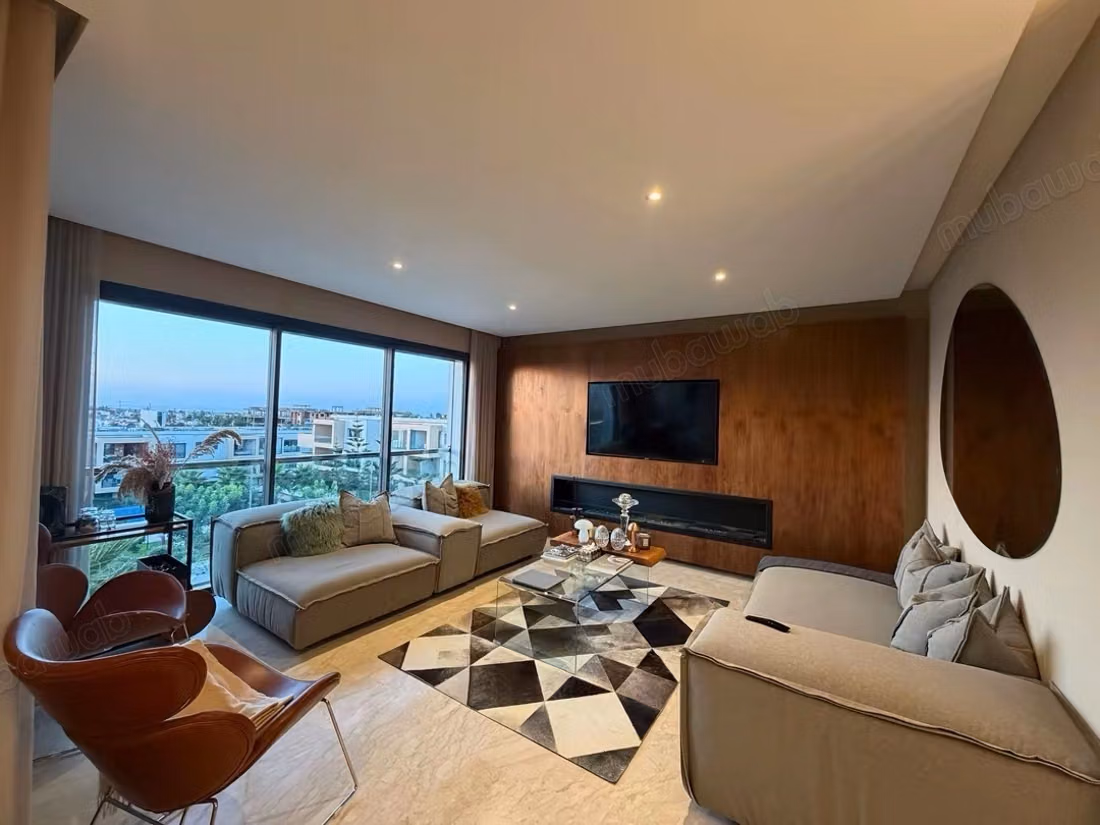 Hermoso apartamento en venta. Gran área de 184 m²
