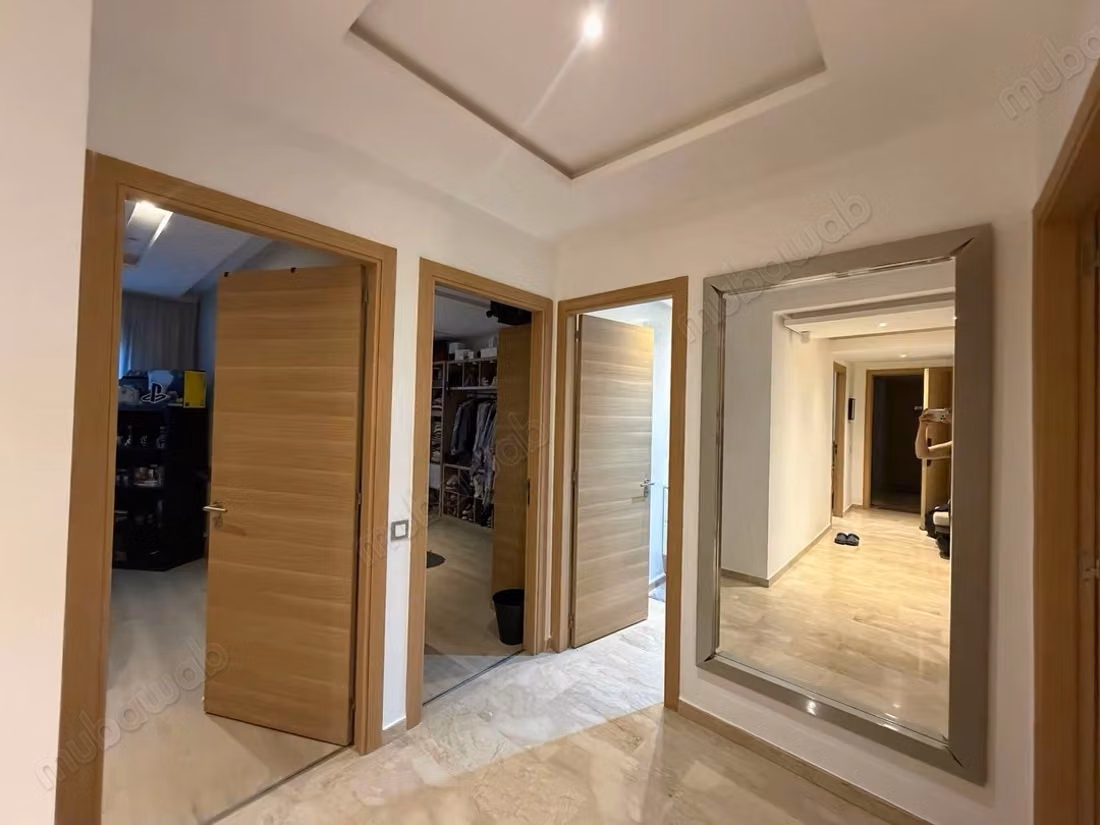 Hermoso apartamento en venta. Gran área de 184 m²