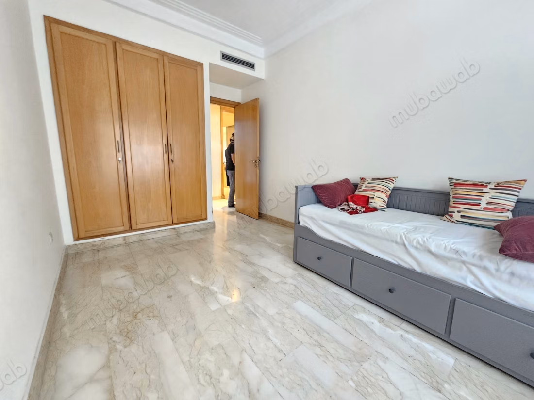Apartamento en alquiler en Les princesses. Superficie total 90 m². Bien amueblado