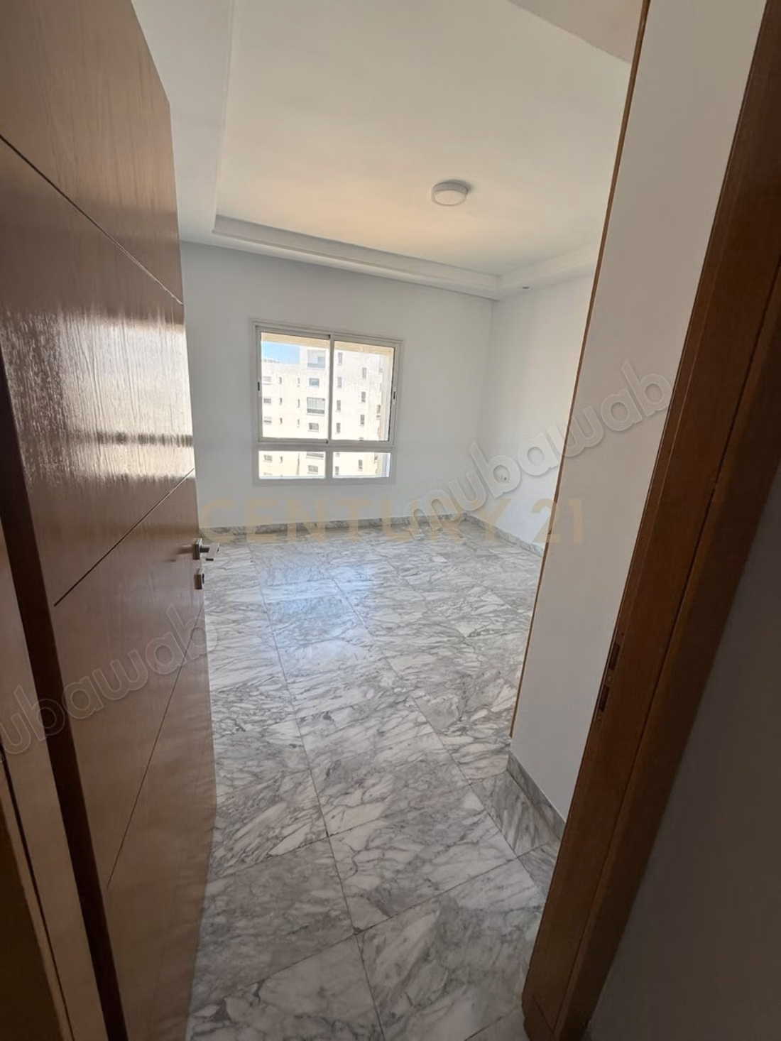 For rent S2 apartment Les Berges du Lac 2