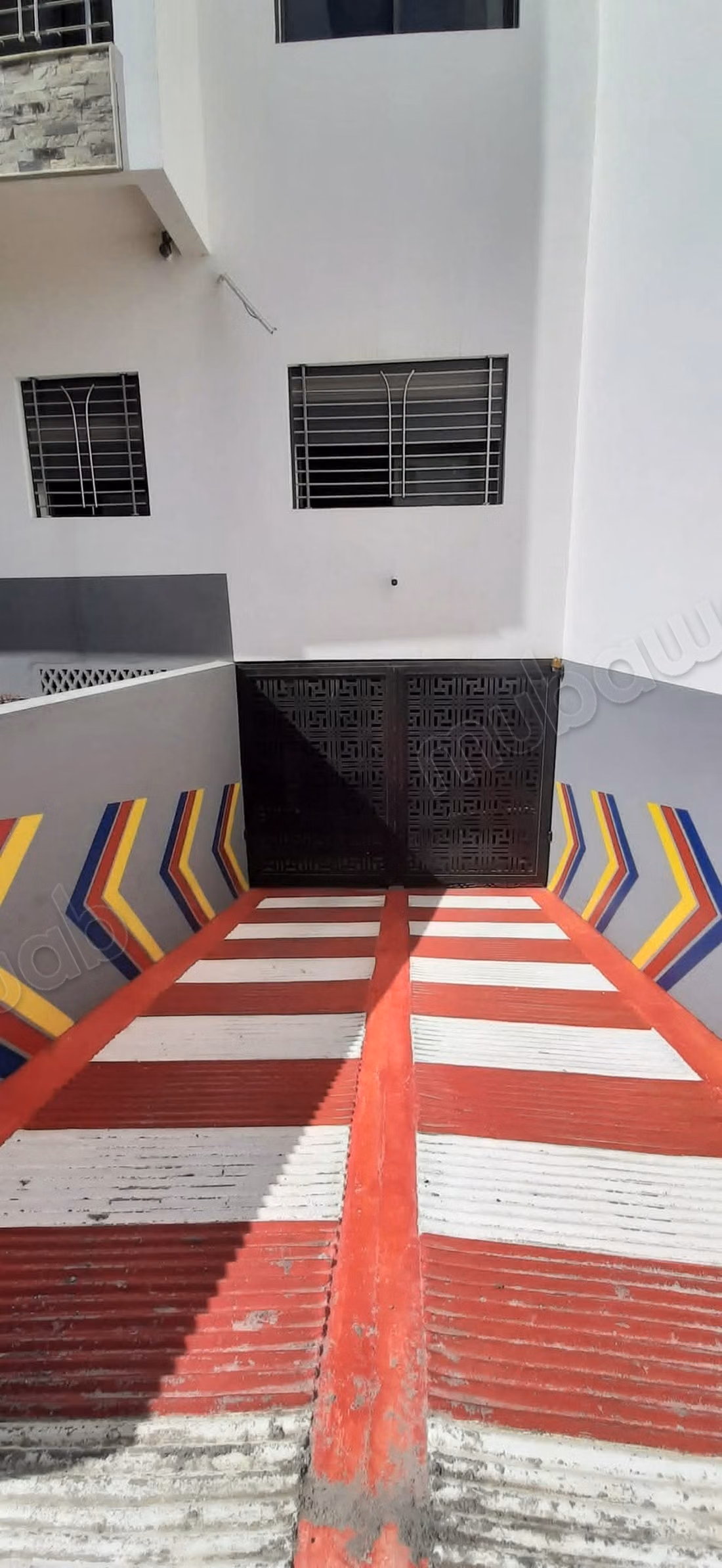 Te koop appartement in Sala el Jadida. Oppervlakte van 91 m². Terras en lift