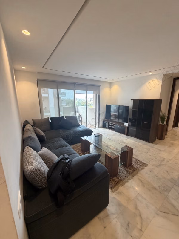 Louez cet appartement à Casablanca Finance City. 3 belles chambres. Meublé