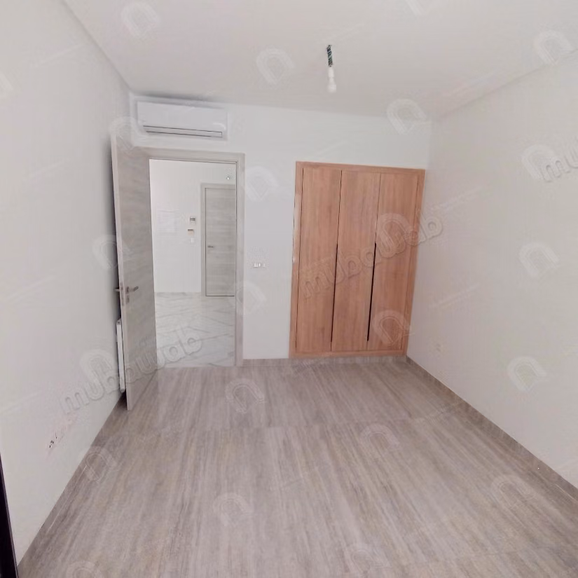 A louer un appartement s1 à cité ennaser2