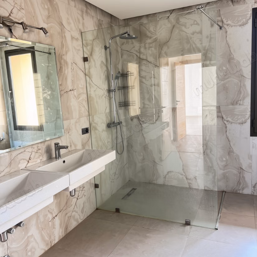 Superbe villa avec piscine LLD vide proche Amelkis