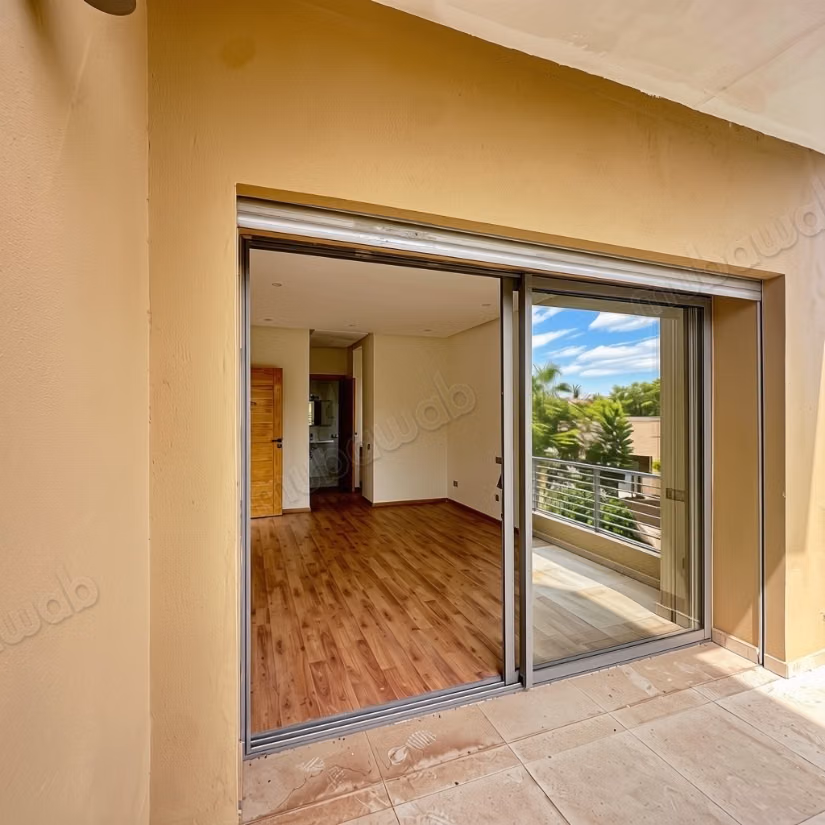 Superbe villa avec piscine LLD vide proche Amelkis
