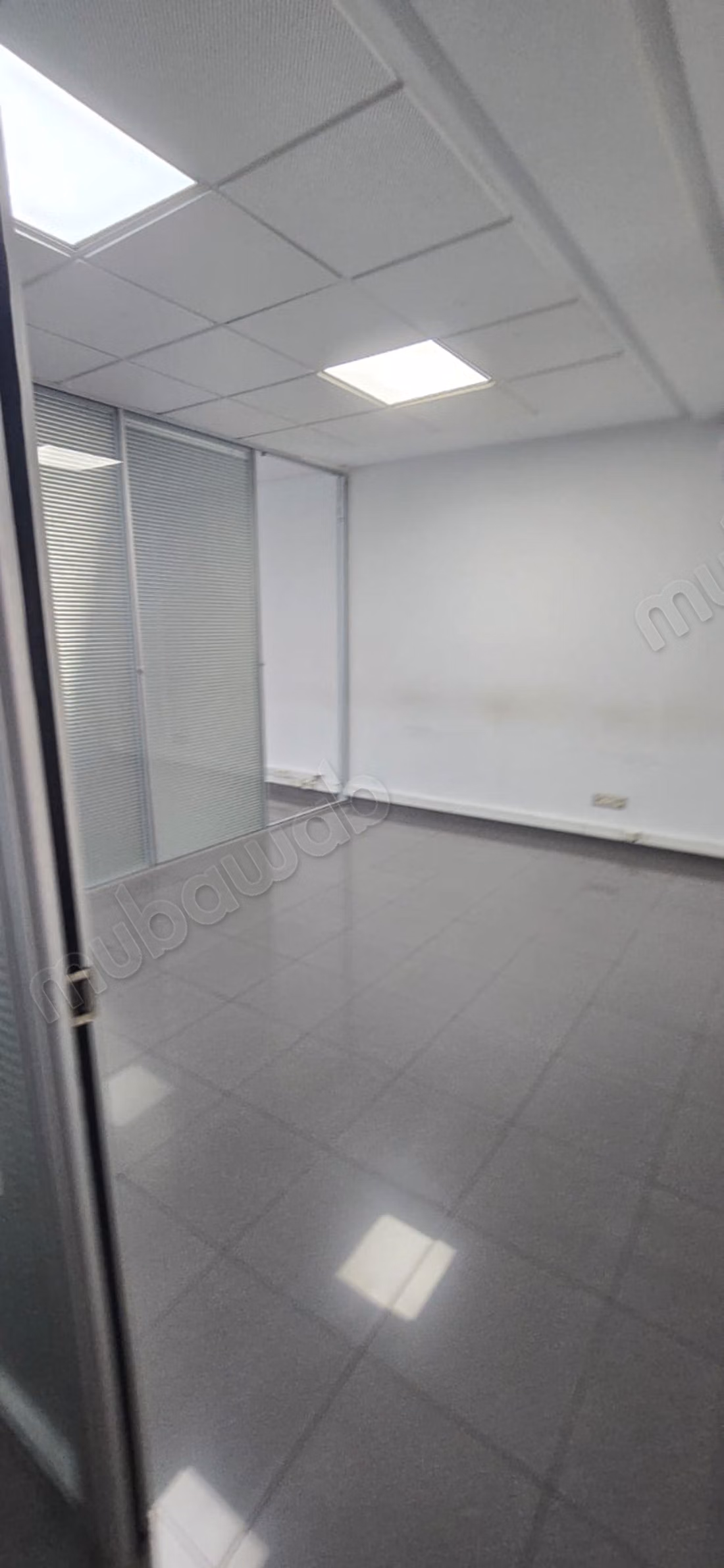 À LOUER – Superbe Bureau Aménagé de 144 m²