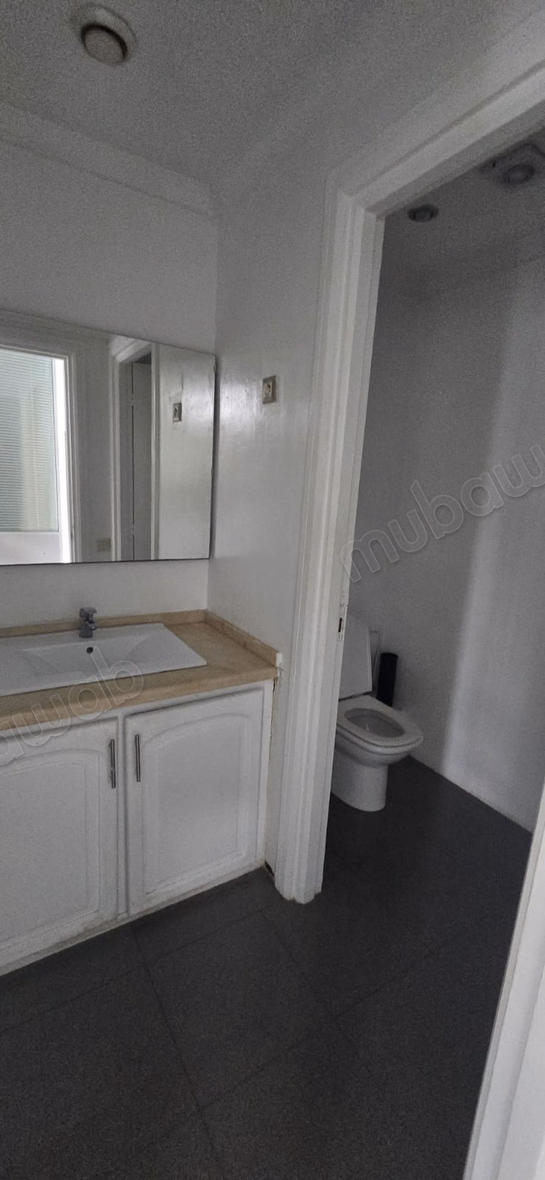 À LOUER – Superbe Bureau Aménagé de 144 m²