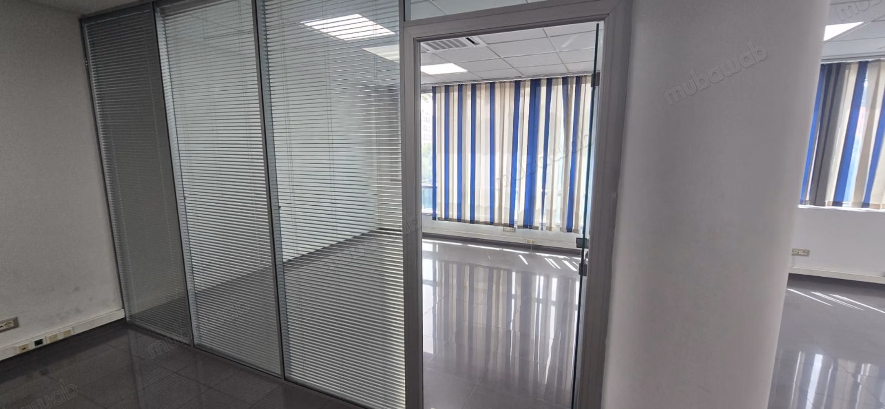 À LOUER – Superbe Bureau Aménagé de 144 m²