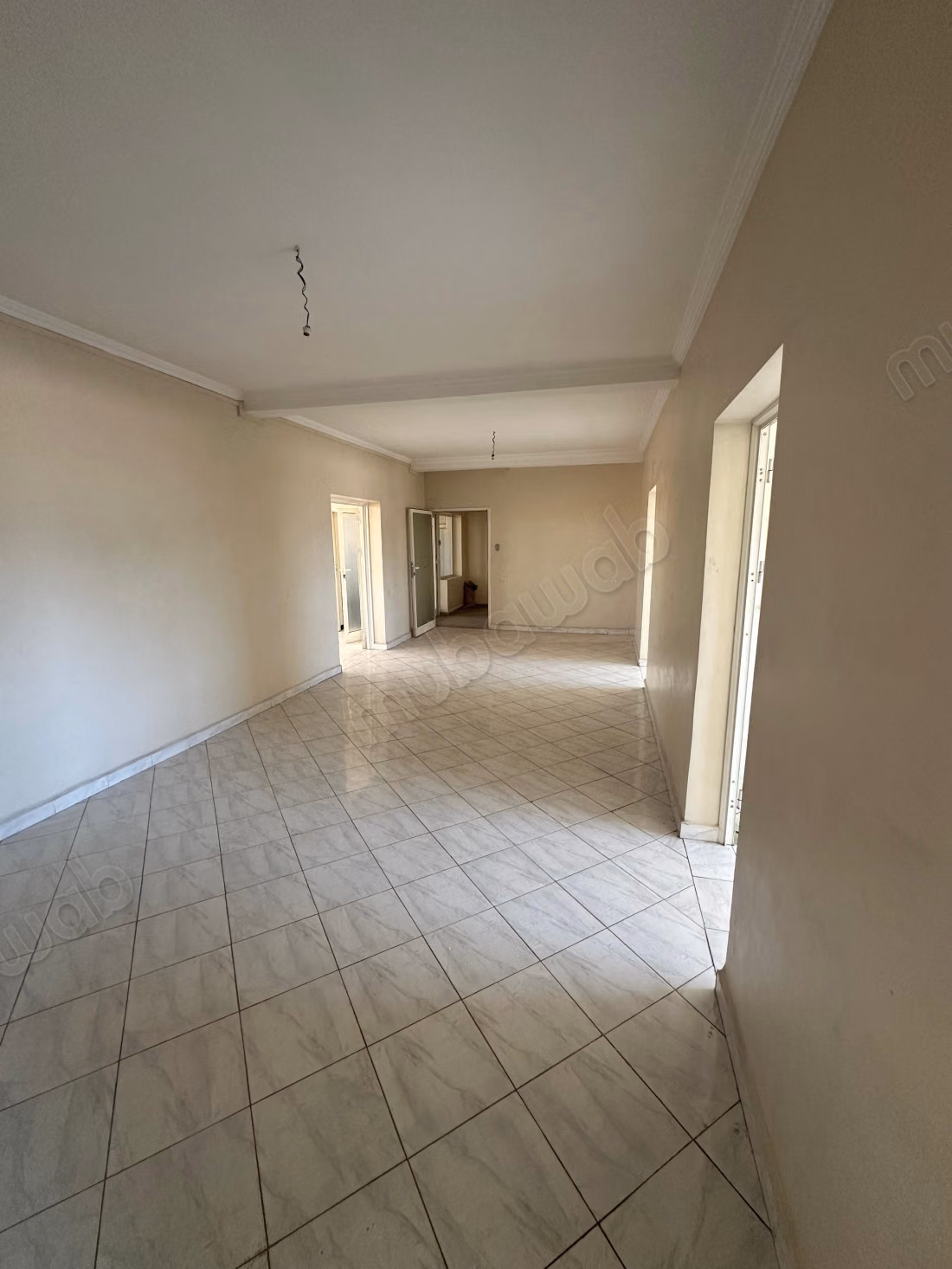 Plateau bureau de 186 et 336 m2 à sidi Ghanem