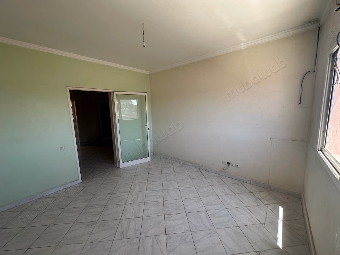 Plateau bureau de 186 et 336 m2 à sidi Ghanem