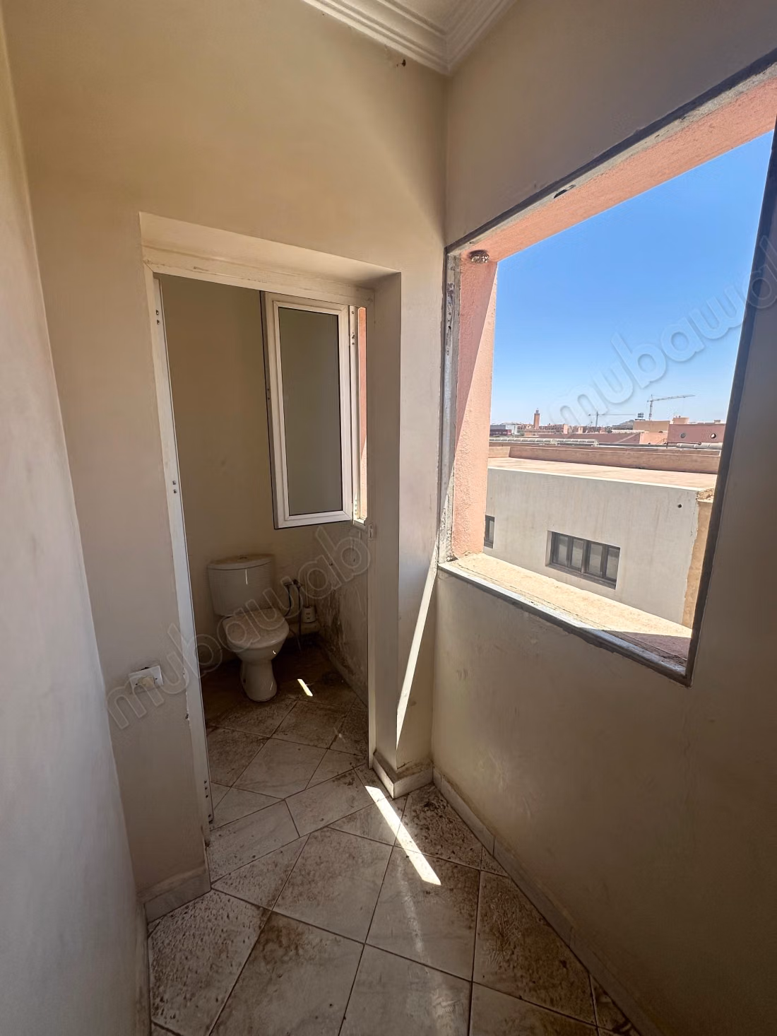 Plateau bureau de 186 et 336 m2 à sidi Ghanem