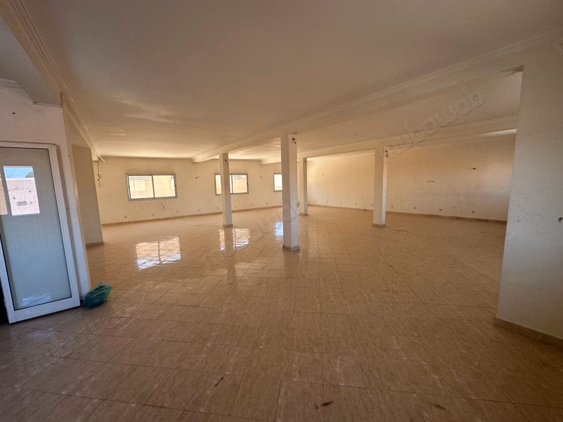 Plateau bureau de 186 et 336 m2 à sidi Ghanem