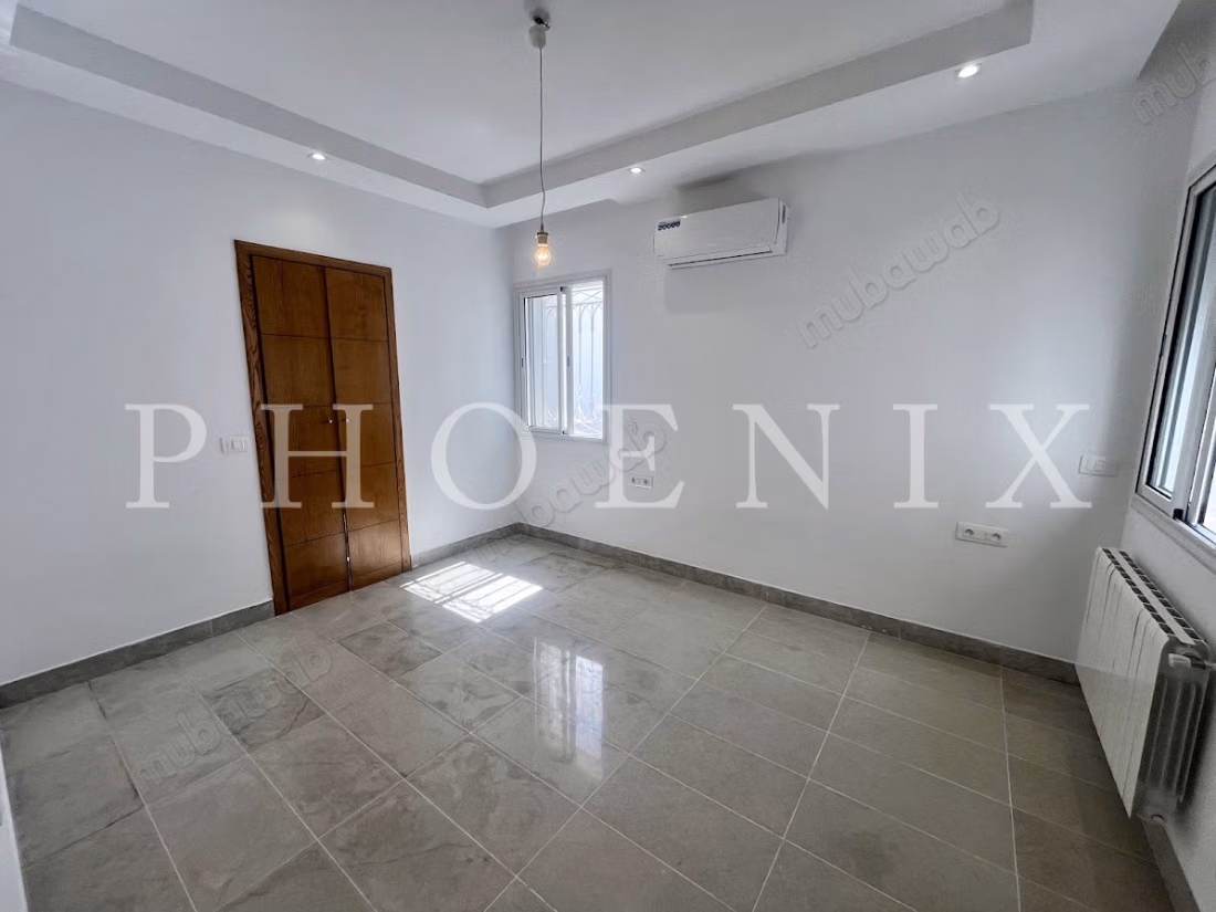 App S3 with terrace overlooking the sea in Carthage