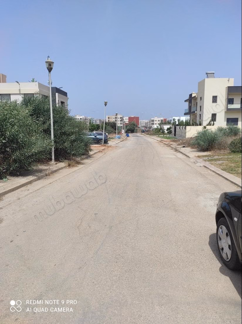 Eccellente terreno in vendita nella Pinède. Superficie totale di 750 m². Bahia Beach Golf