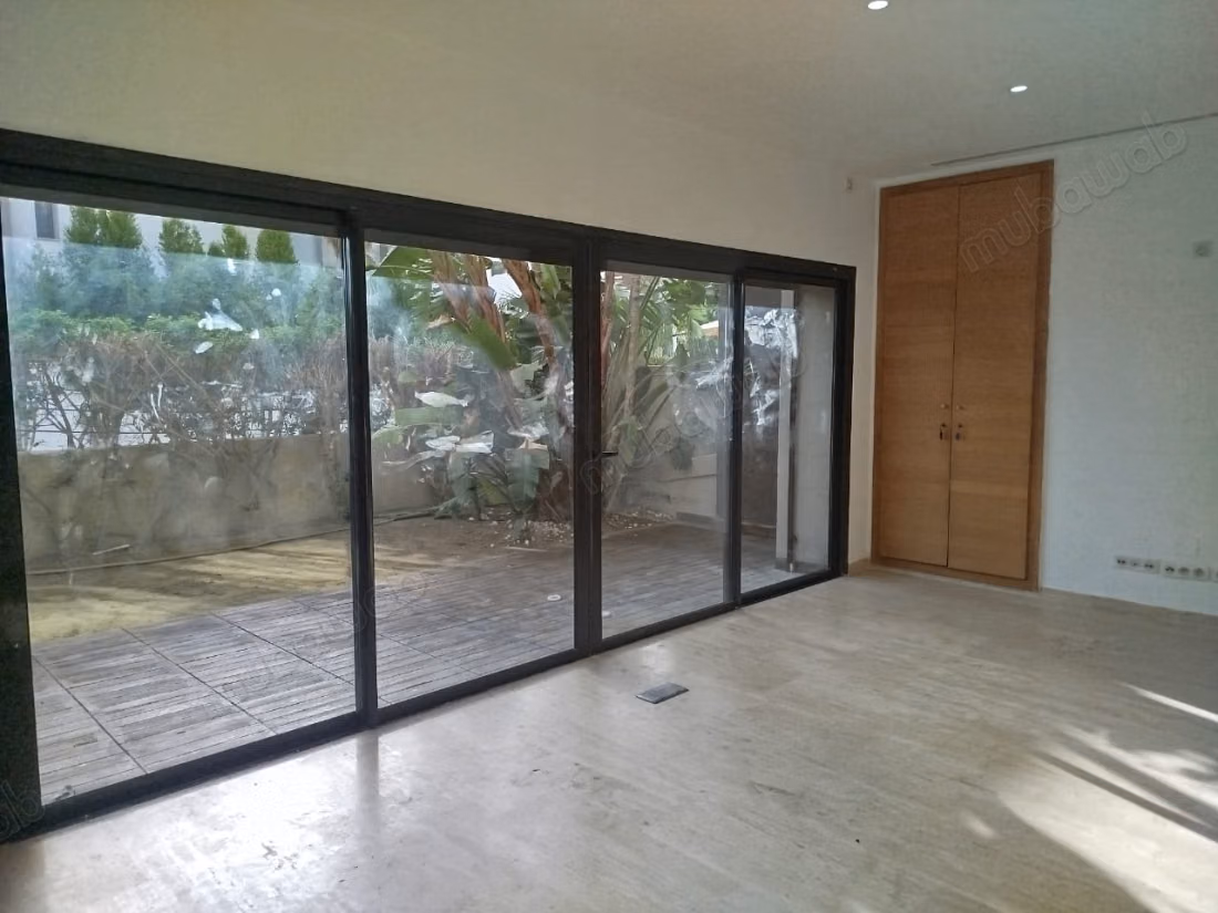 Luxurious Duplex with Garden in Sidi Daoud