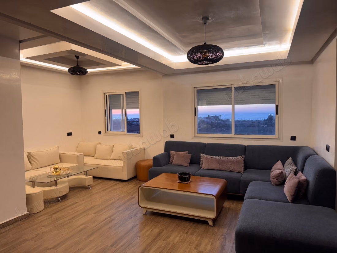 Zeer mooi appartement te huur in Dar Bouazza. 1 mooie slaapkamer. Concierge en zwembad