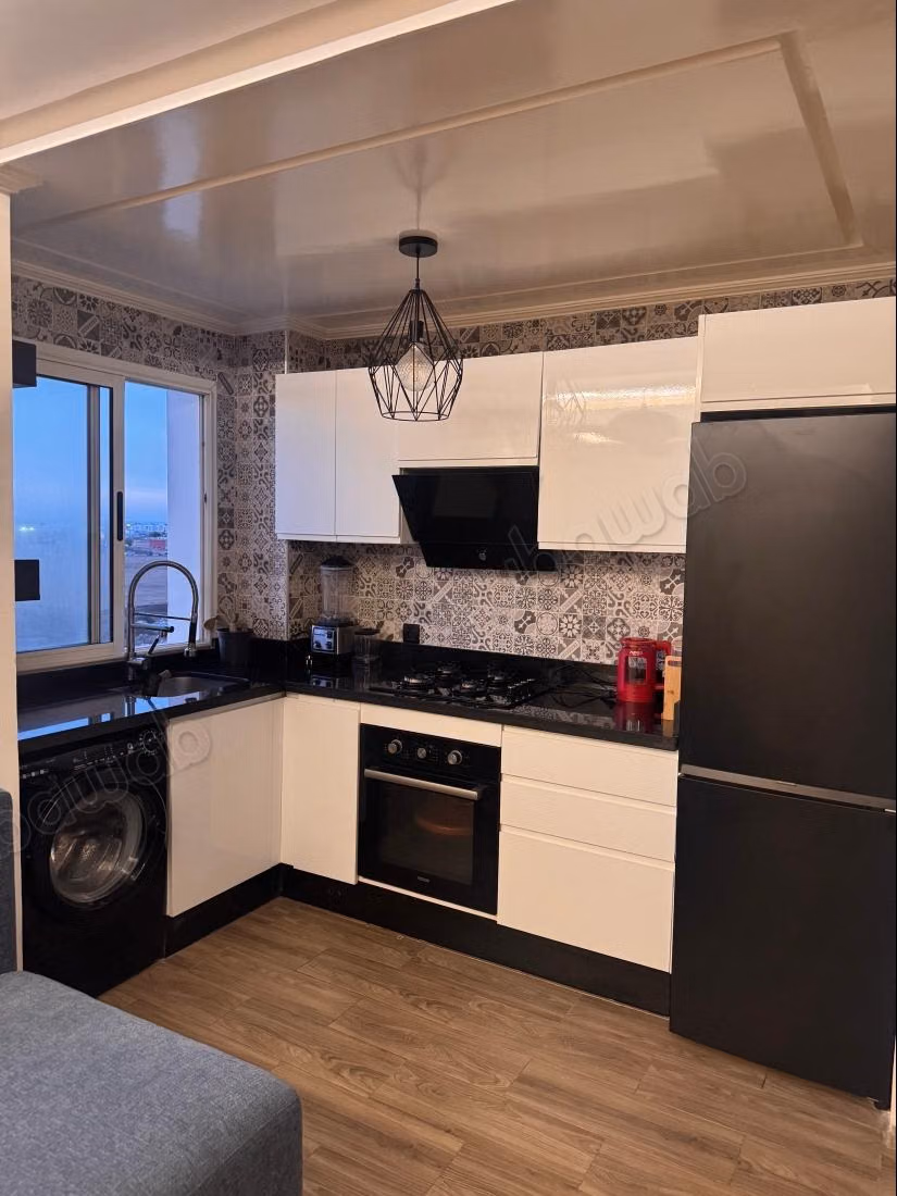 Zeer mooi appartement te huur in Dar Bouazza. 1 mooie slaapkamer. Concierge en zwembad