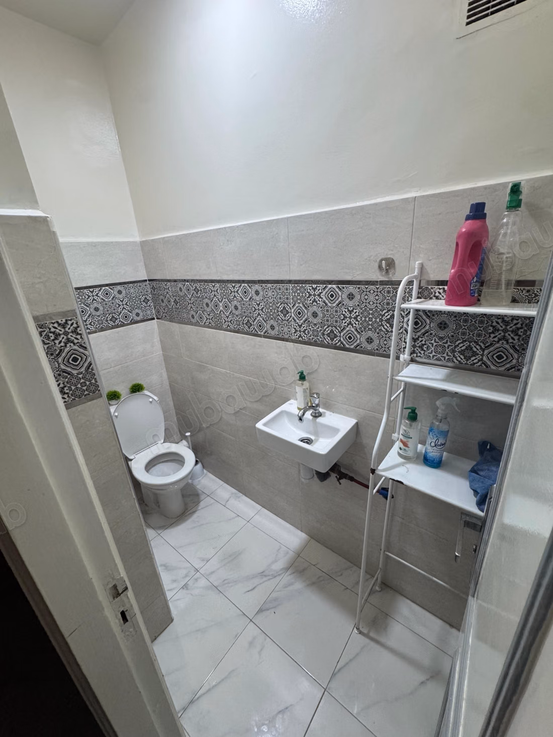 Appartamento fantastico in affitto nei Riadi di Oulad Matt. Superficie totale di 90 m². Arredato