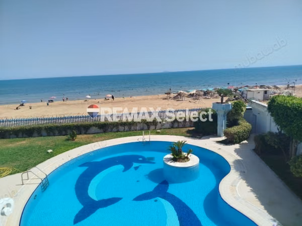 Luxury Waterfront Villa – La Marsa Cube