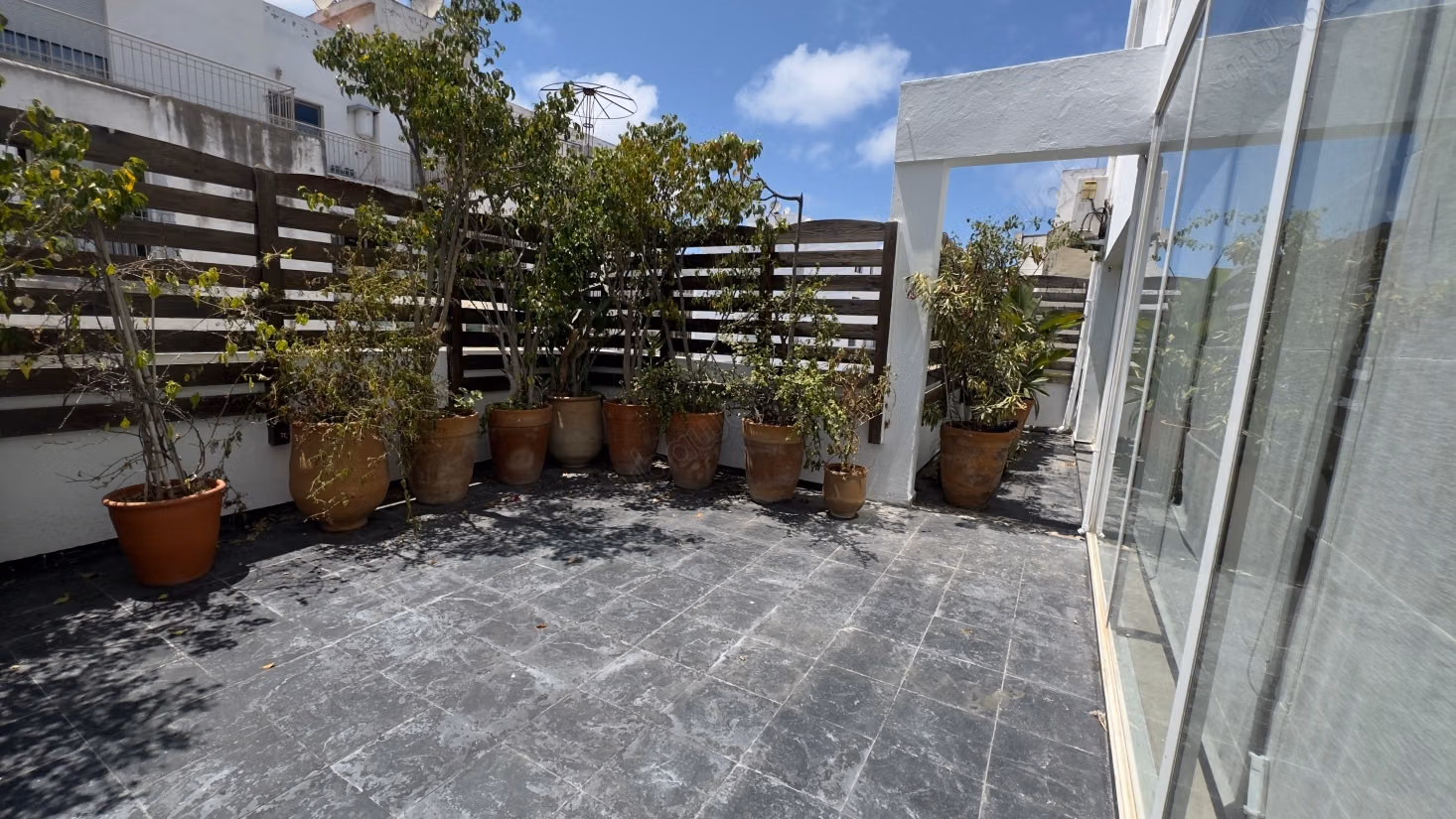 Rooftop d'exception a louer sur racine