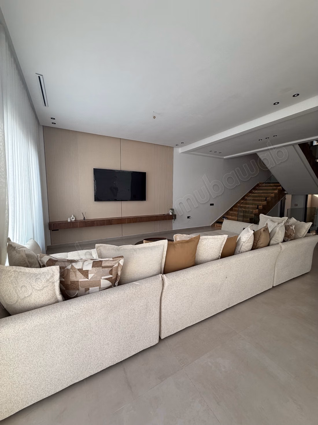 Superba villa in affitto a Sania. 4 suite accoglienti. Arredata