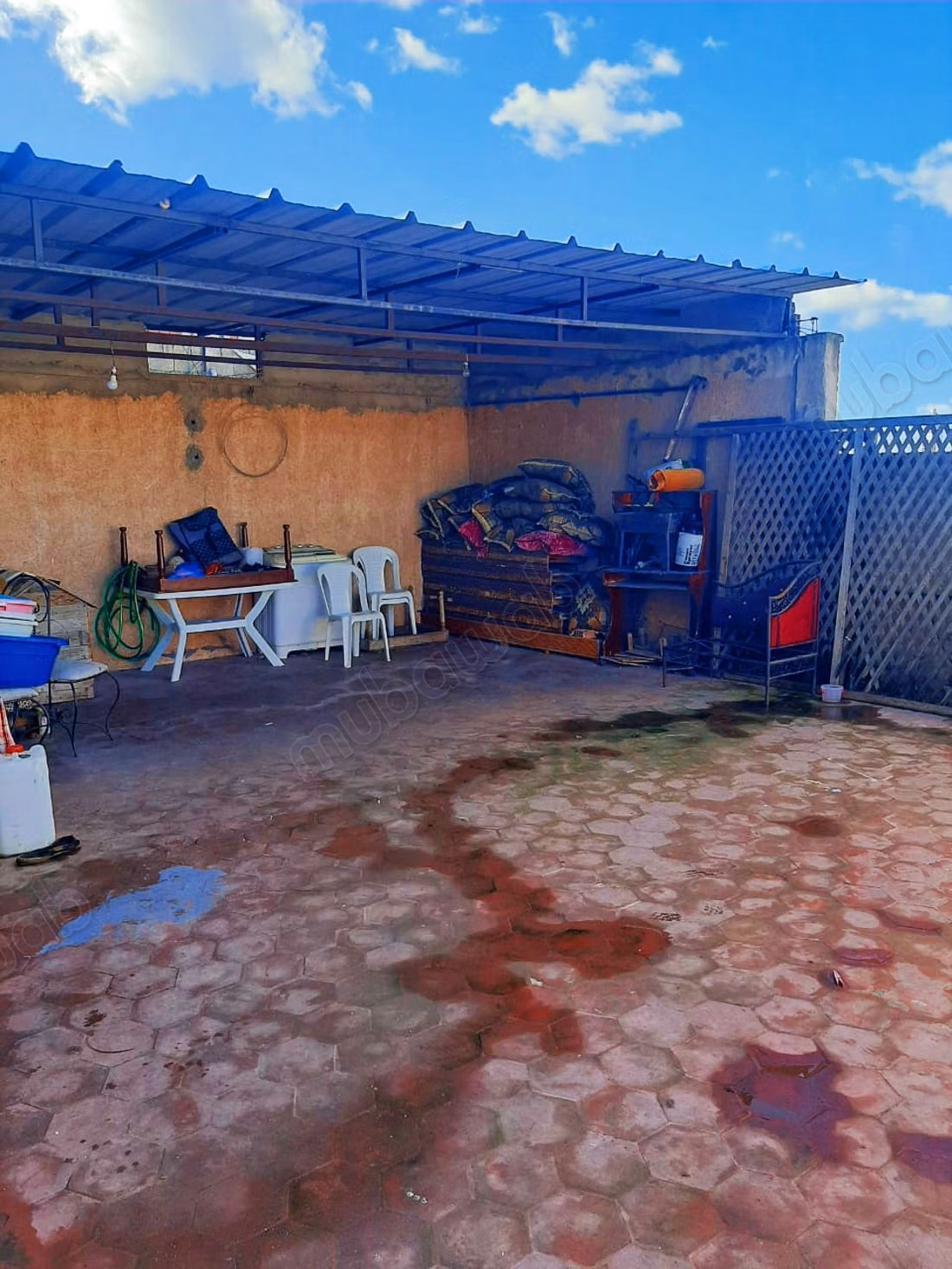 Maison à vendre dans le quartier Salama, Sala