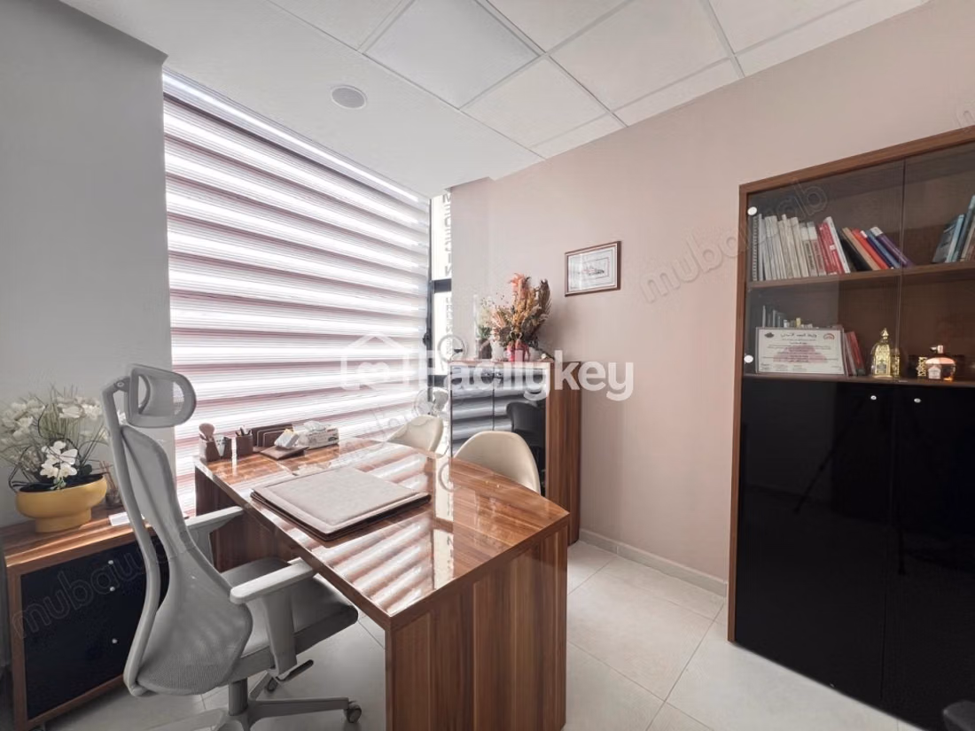 Kantoor van 70 m² in Bouskoura