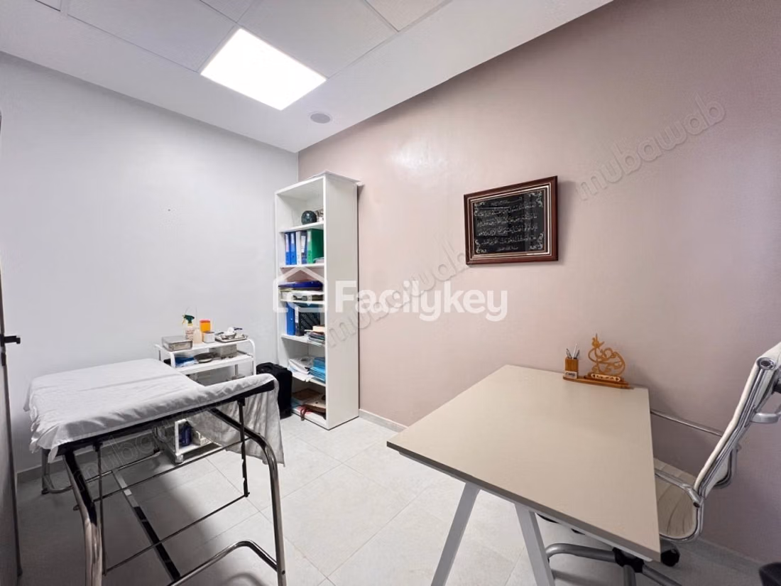 Kantoor van 70 m² in Bouskoura