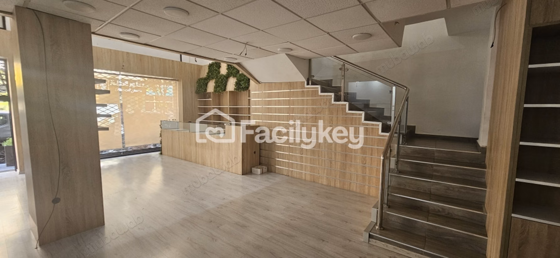 Local comercial de 140 m² en Casablanca