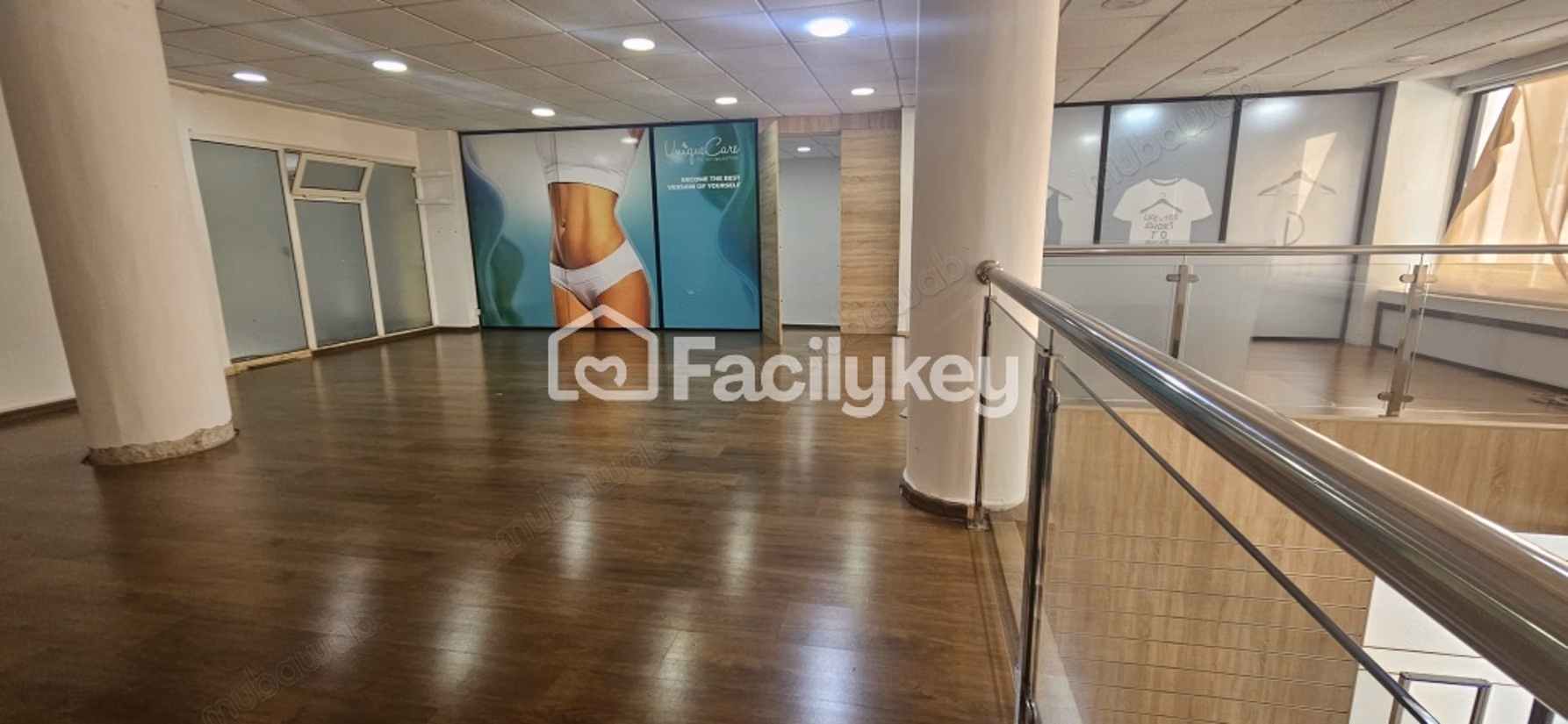 Local comercial de 140 m² en Casablanca
