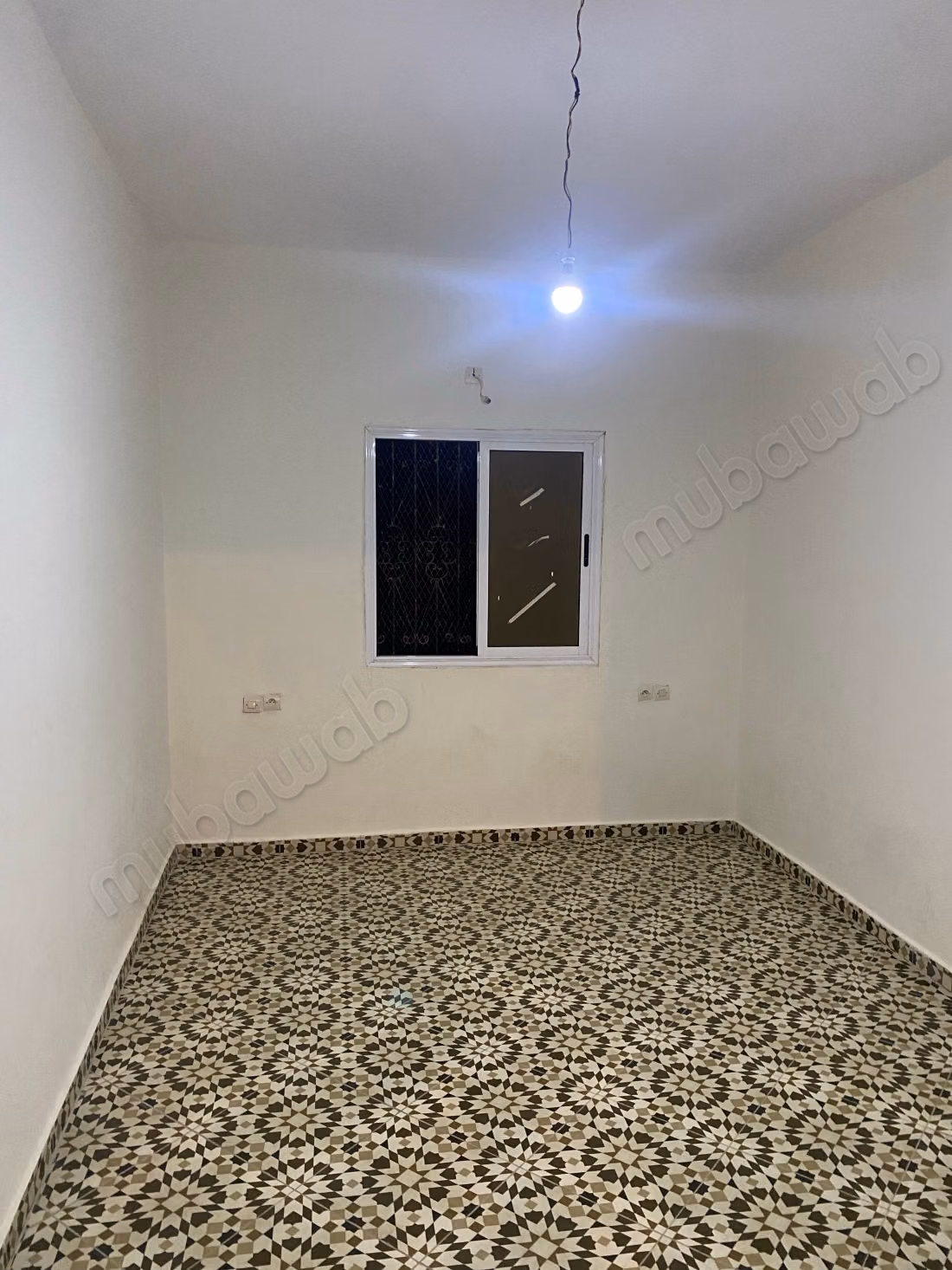 Maison à vendre. Dimension 120 m². Vue sur la montagne