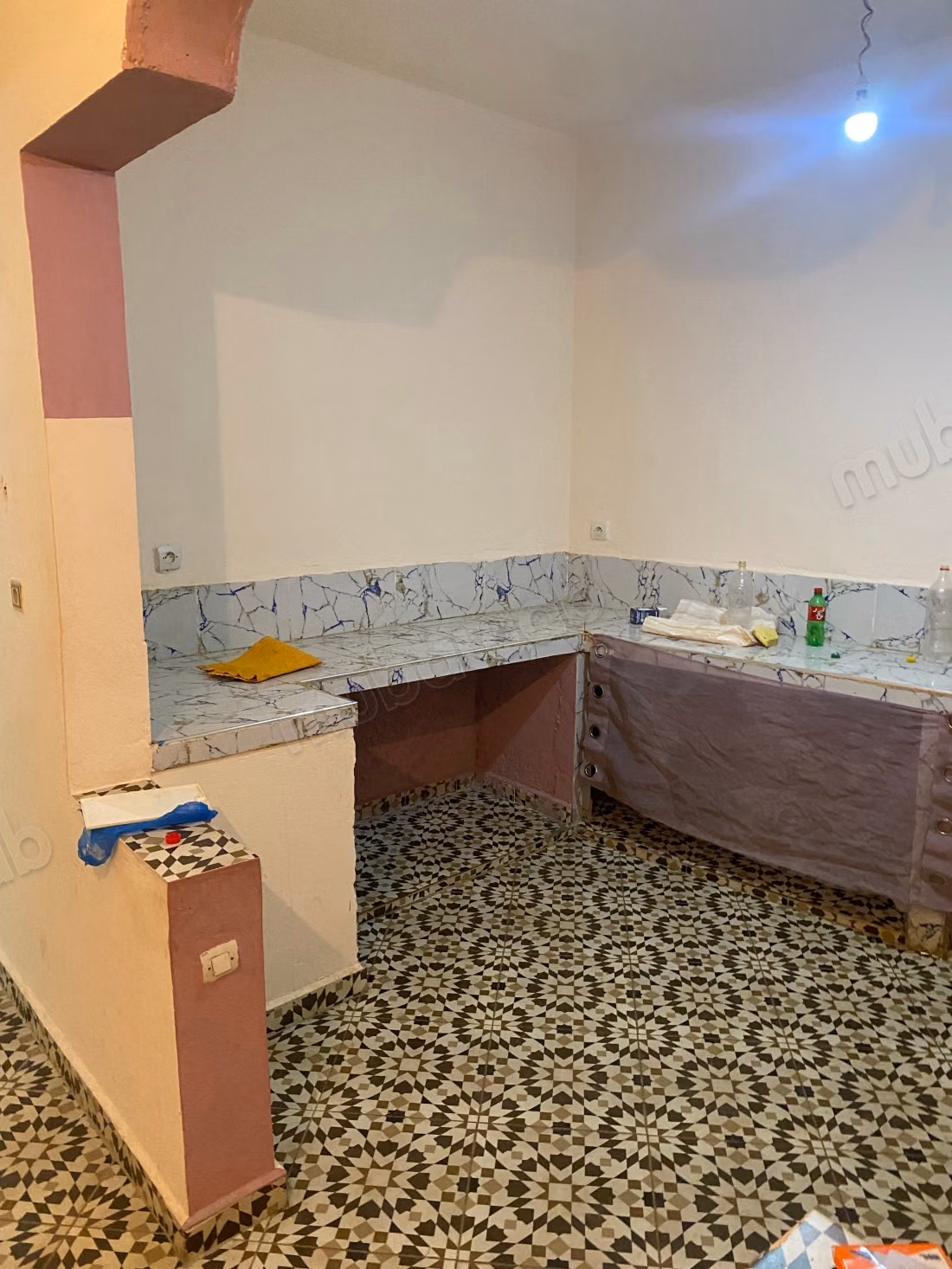 Maison à vendre. Dimension 120 m². Vue sur la montagne