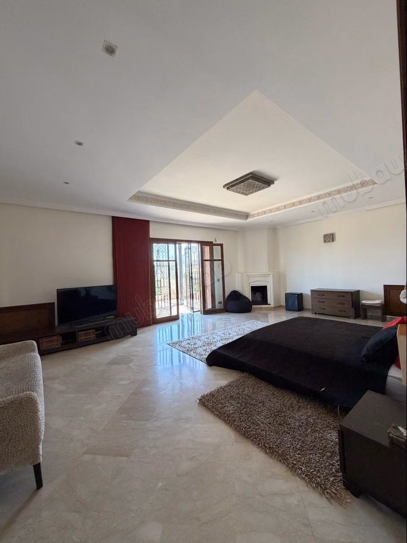 Villa de 700m2 en Parcela de 2100m2 en Palmeraie