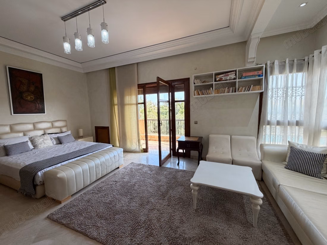 Villa de 700m2 en Parcela de 2100m2 en Palmeraie
