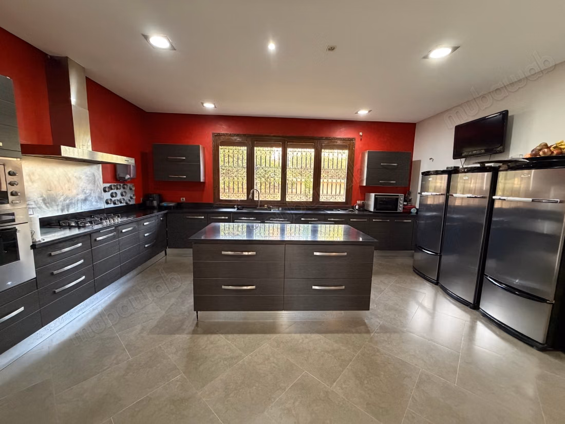 Villa de 700m2 en Parcela de 2100m2 en Palmeraie