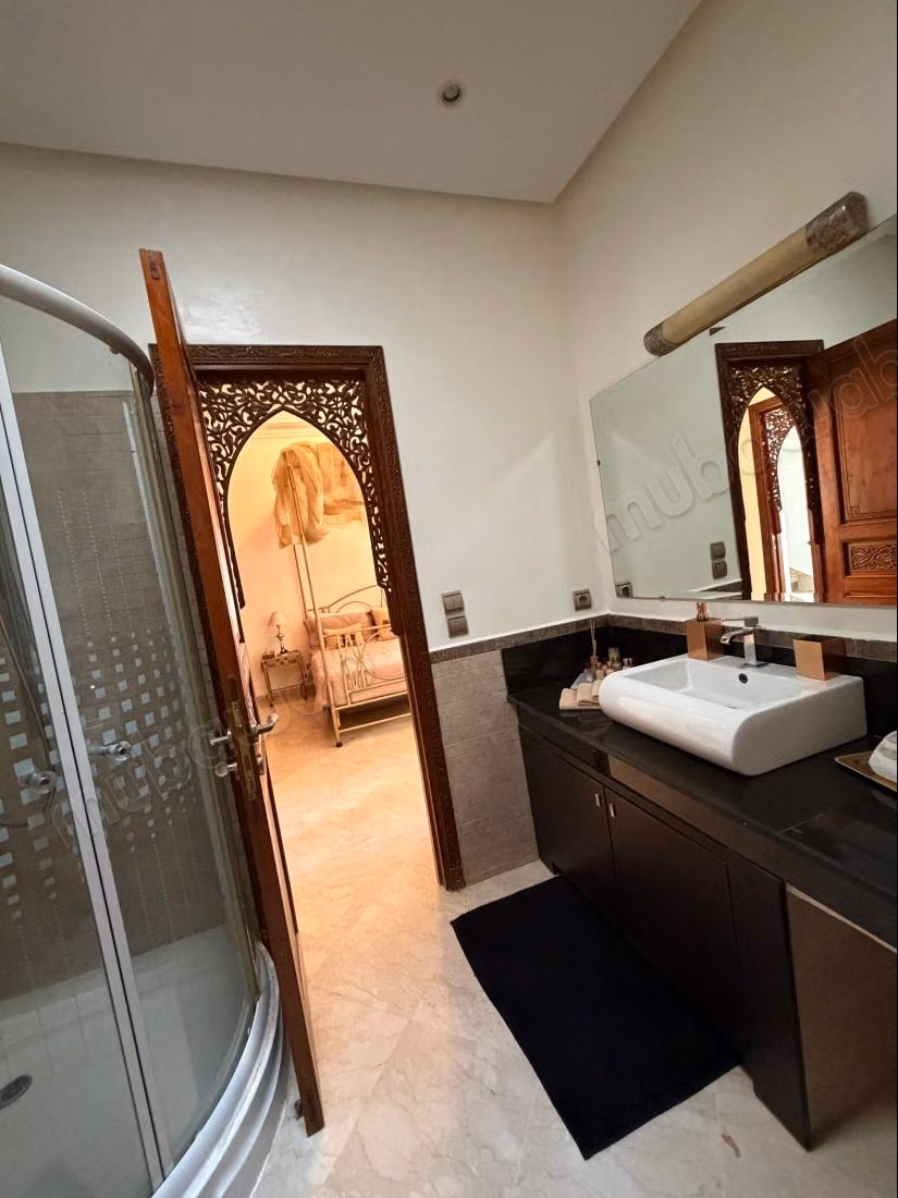 Villa de 700m2 en Parcela de 2100m2 en Palmeraie