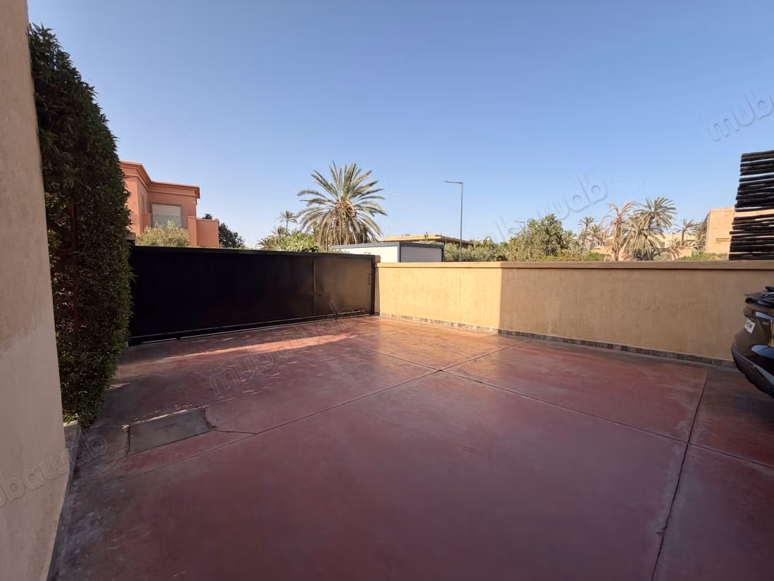 Villa de 700m2 en Parcela de 2100m2 en Palmeraie