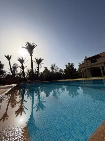 Villa de 700m2 en Parcela de 2100m2 en Palmeraie