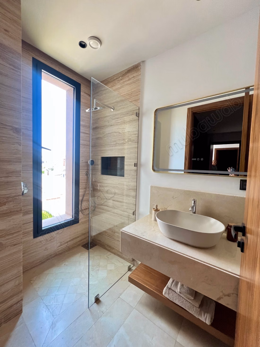 Villa 320m² 4 suites avec ascenseur Route d'Amizmiz
