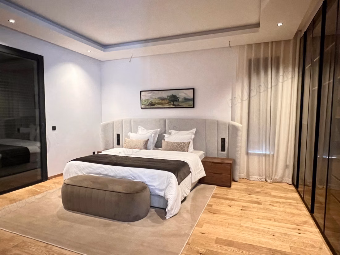 Villa 320m² 4 suites avec ascenseur Route d'Amizmiz