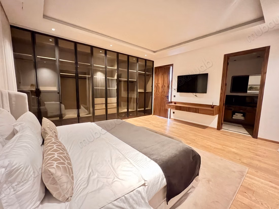 Villa 320m² 4 suites avec ascenseur Route d'Amizmiz